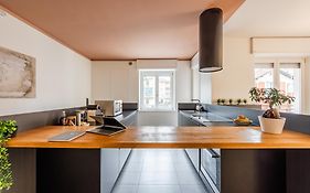 Infinity Suite Verona Free Parking