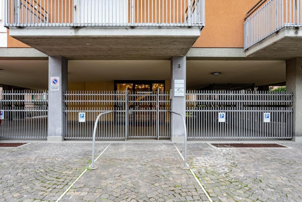 Infinity Suite Verona Free Parking Exterior foto
