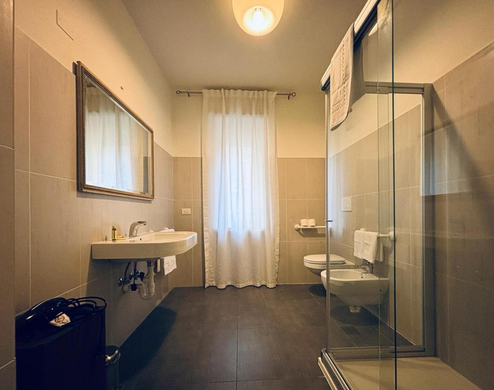 Infinity Suite Verona Free Parking Exterior foto